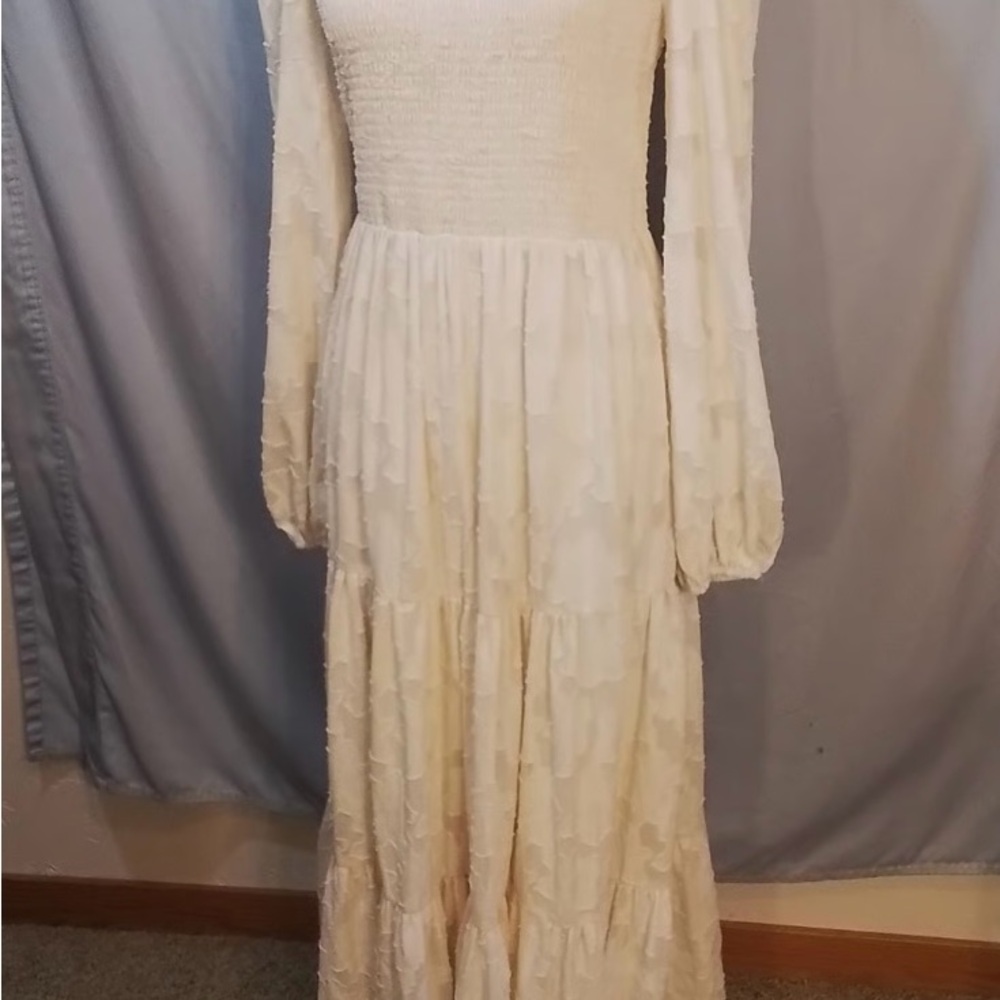 Ina Elegant White Long Sleeve Dress